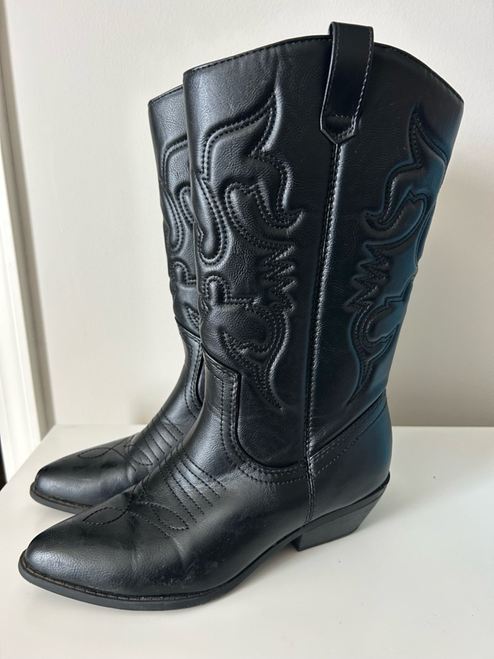 Soda Black Embroidered Western Boots - Picture 3 of 5